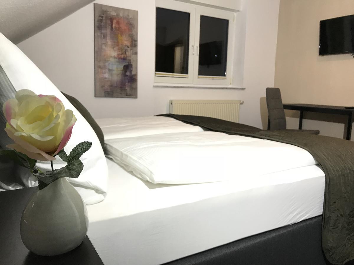 Hotel Degen Weilerbach Екстериор снимка
